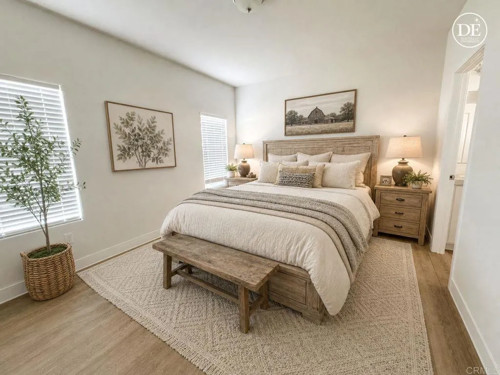 375 East Ross, Unit 403 El Centro, CA 92243 - Photo 7 of 14 Relaxing primary suite