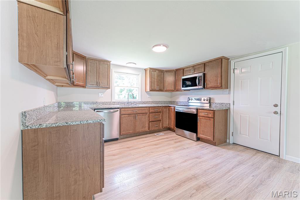 4726 High Street Sullivan, MO 63080 - Photo 7 of 33