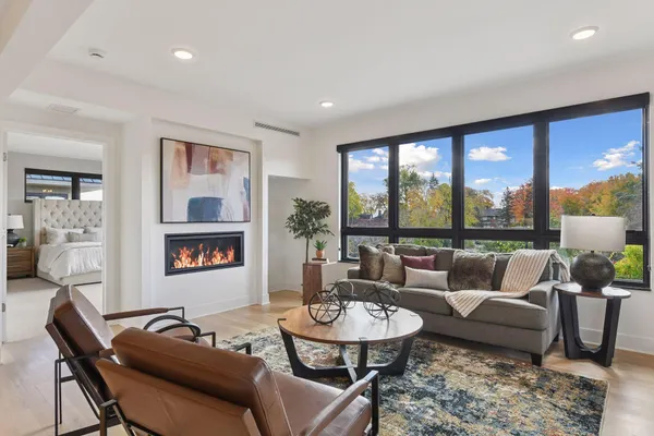 $1,950,000 | 222 Ferndale Road South, Unit 203, Wayzata, MN 55391