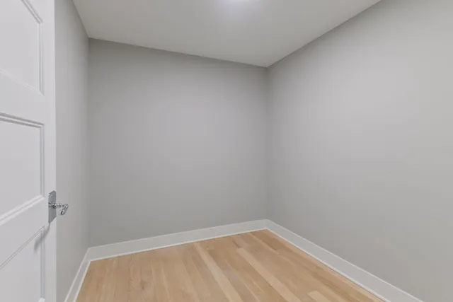 $1,950,000 | 222 Ferndale Road South, Unit 203, Wayzata, MN 55391