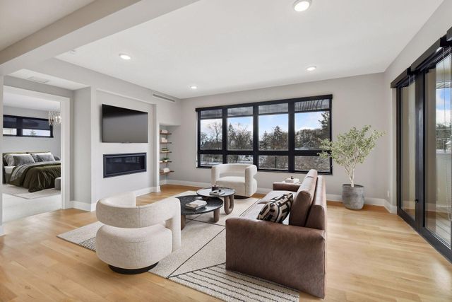 $1,950,000 | 222 Ferndale Road South, Unit 203, Wayzata, MN 55391