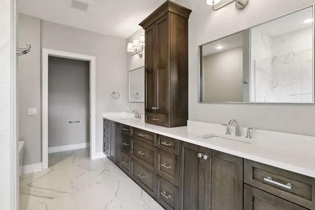 $1,950,000 | 222 Ferndale Road South, Unit 203, Wayzata, MN 55391