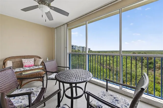 a picture of city view