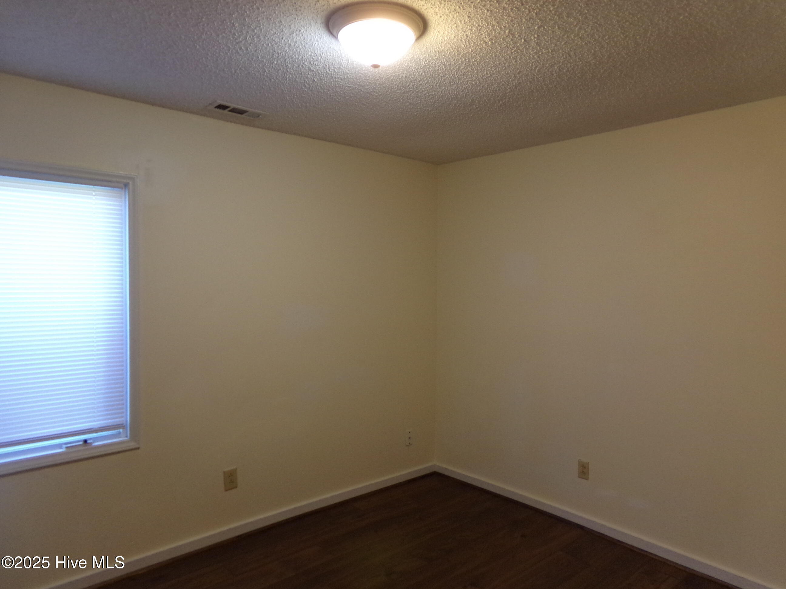 425 Rams Road Havelock, NC 28532 - Photo 12 of 25 100_0440