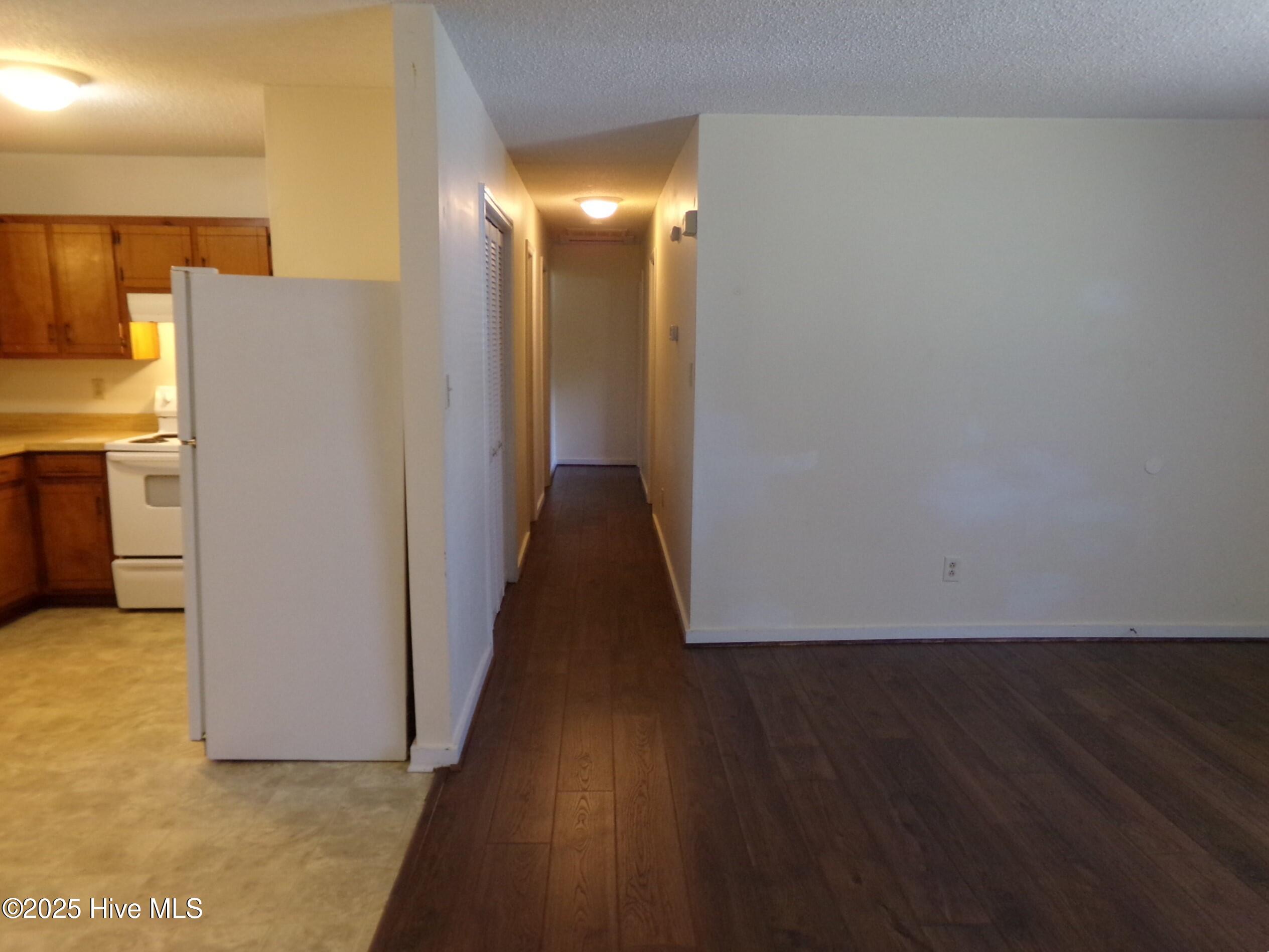 425 Rams Road Havelock, NC 28532 - Photo 4 of 25 100_0432