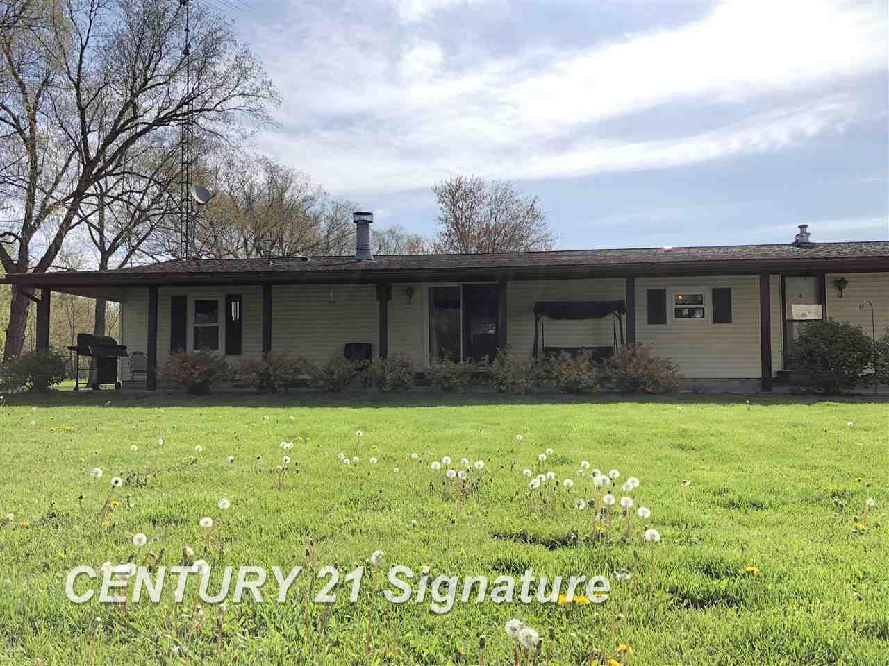 6155 North Seymour Road Flushing, MI 48433 - Photo 7 of 21