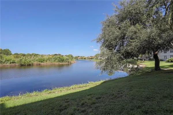 $3,500 | 8370 Wingate Drive, Unit 716, Sarasota, FL 34238