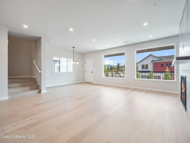 $685,000 | 1035 East RR Avenue, Post Falls, ID 83854