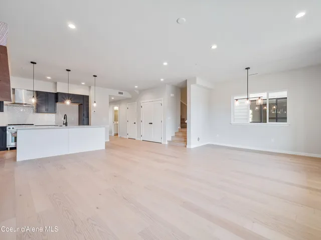 $685,000 | 1035 East RR Avenue, Post Falls, ID 83854