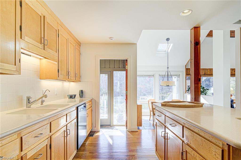 9090 River Path Road Lewisville, NC 27023 - Photo 21 of 50 Kitchen