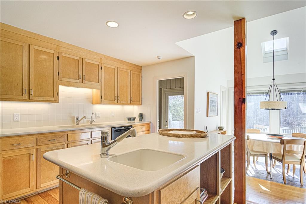 9090 River Path Road Lewisville, NC 27023 - Photo 24 of 50 Kitchen
