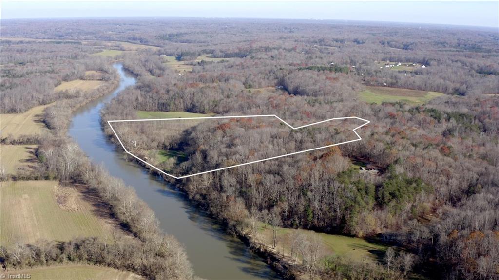 9090 River Path Road Lewisville, NC 27023 - Photo 47 of 50 View of property looking East up the Yadkin River.