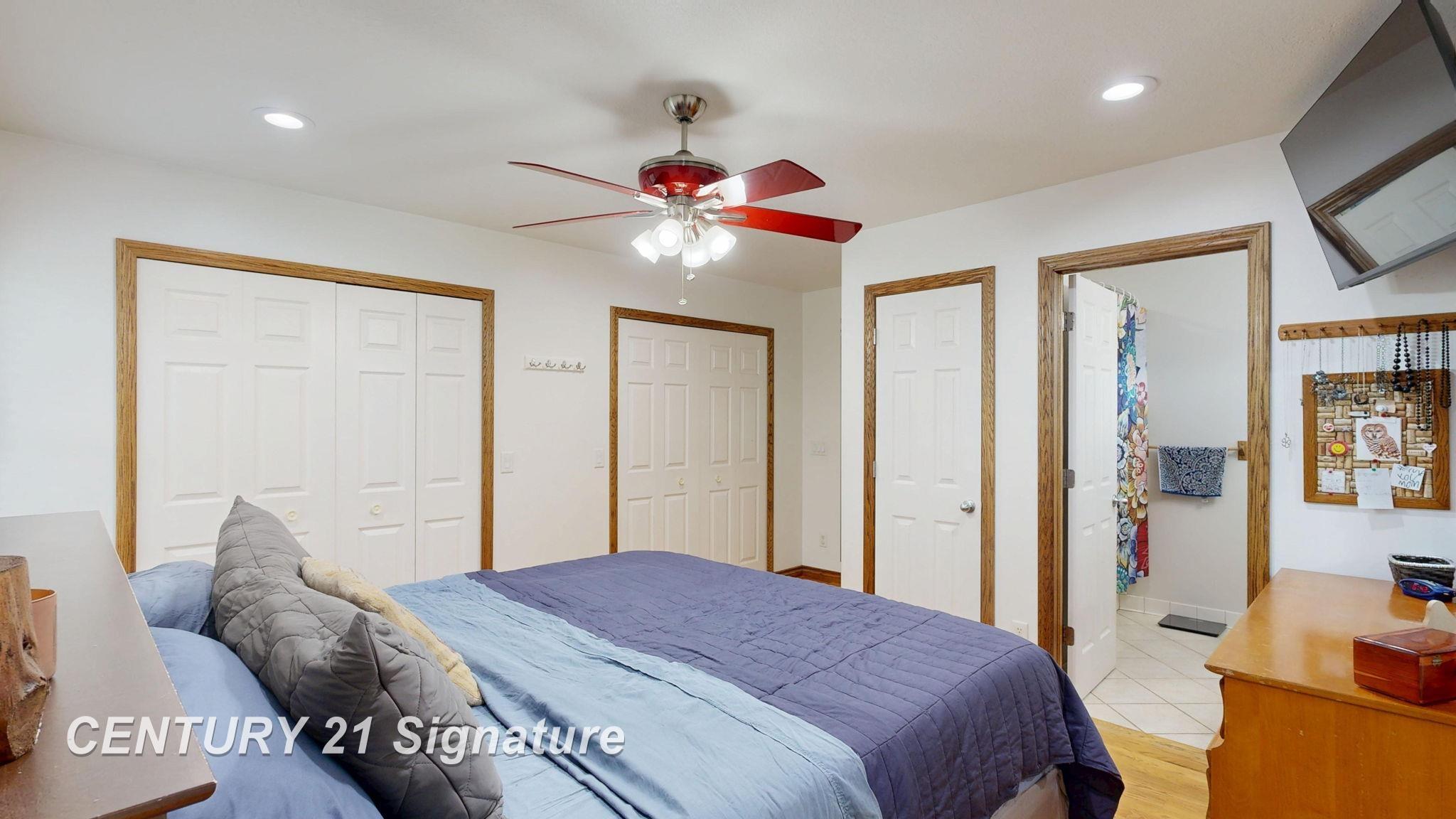 10386 Reid Road Swartz Creek, MI 48473 - Photo 22 of 52 50180174-5dc1f488-680e-4b54-a102-86cbf96cc5c3.JPG