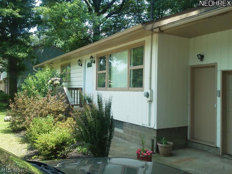 2824 Graham Road Stow, OH 44224 - Photo 3 of 16