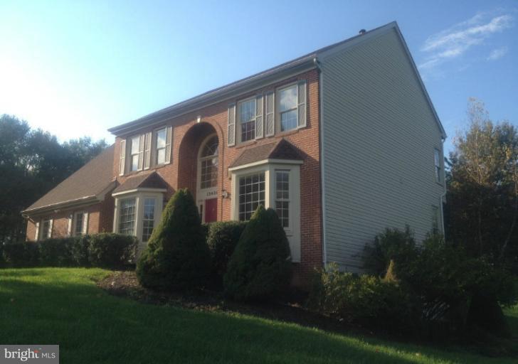 15421 Deep Bottom Road Germantown, MD 20874 - Photo 5 of 10 Exterior (Front)