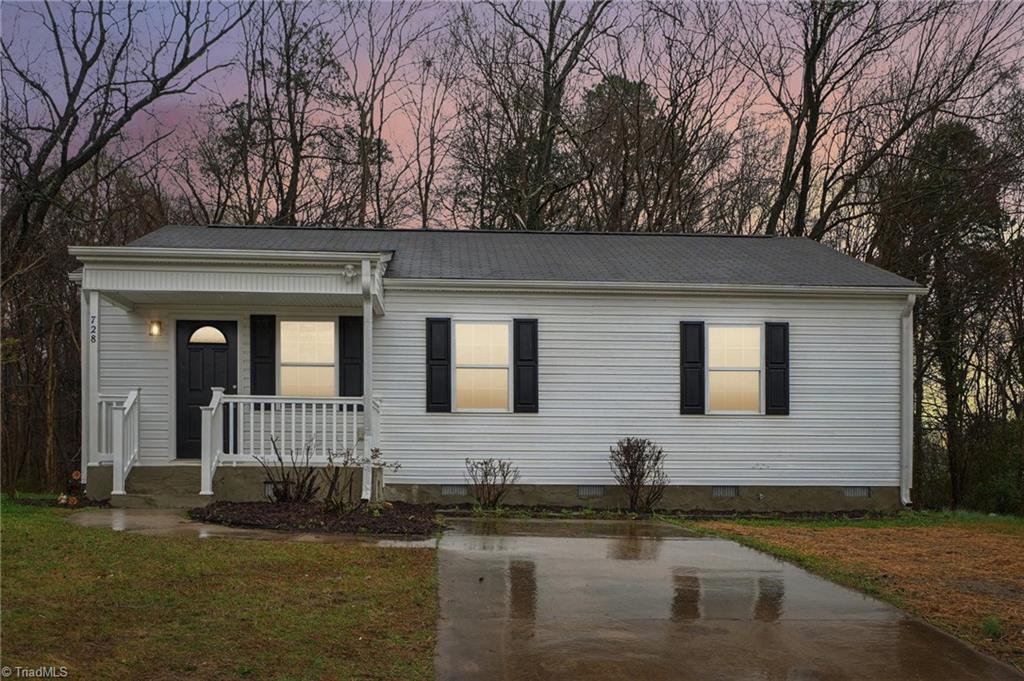 728 Ben Court Graham, NC 27253 - Photo 1 of 25