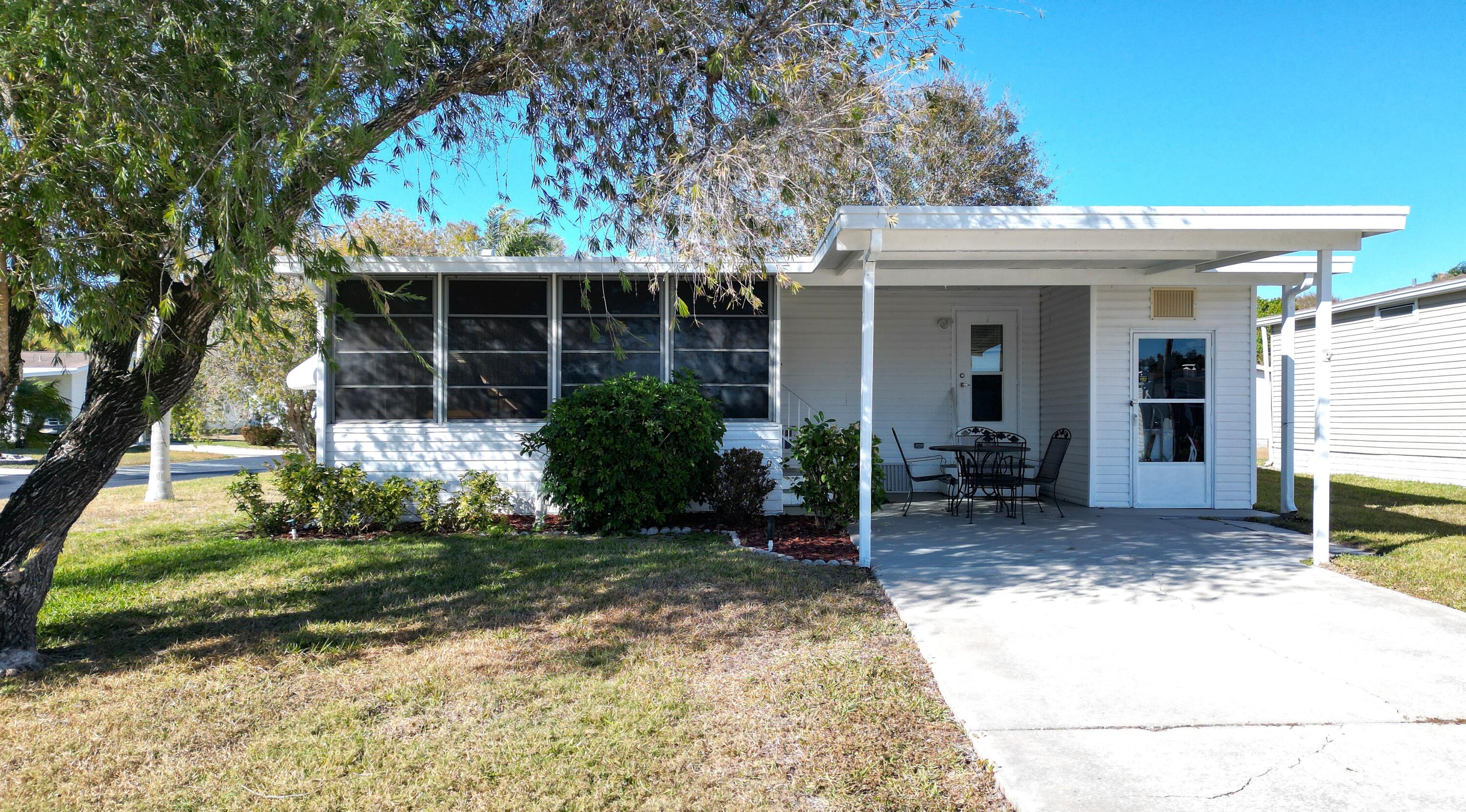 334 Seahorse Terrace Fort Pierce, FL 34982 - Photo 1 of 40 334 Seahorse Terr