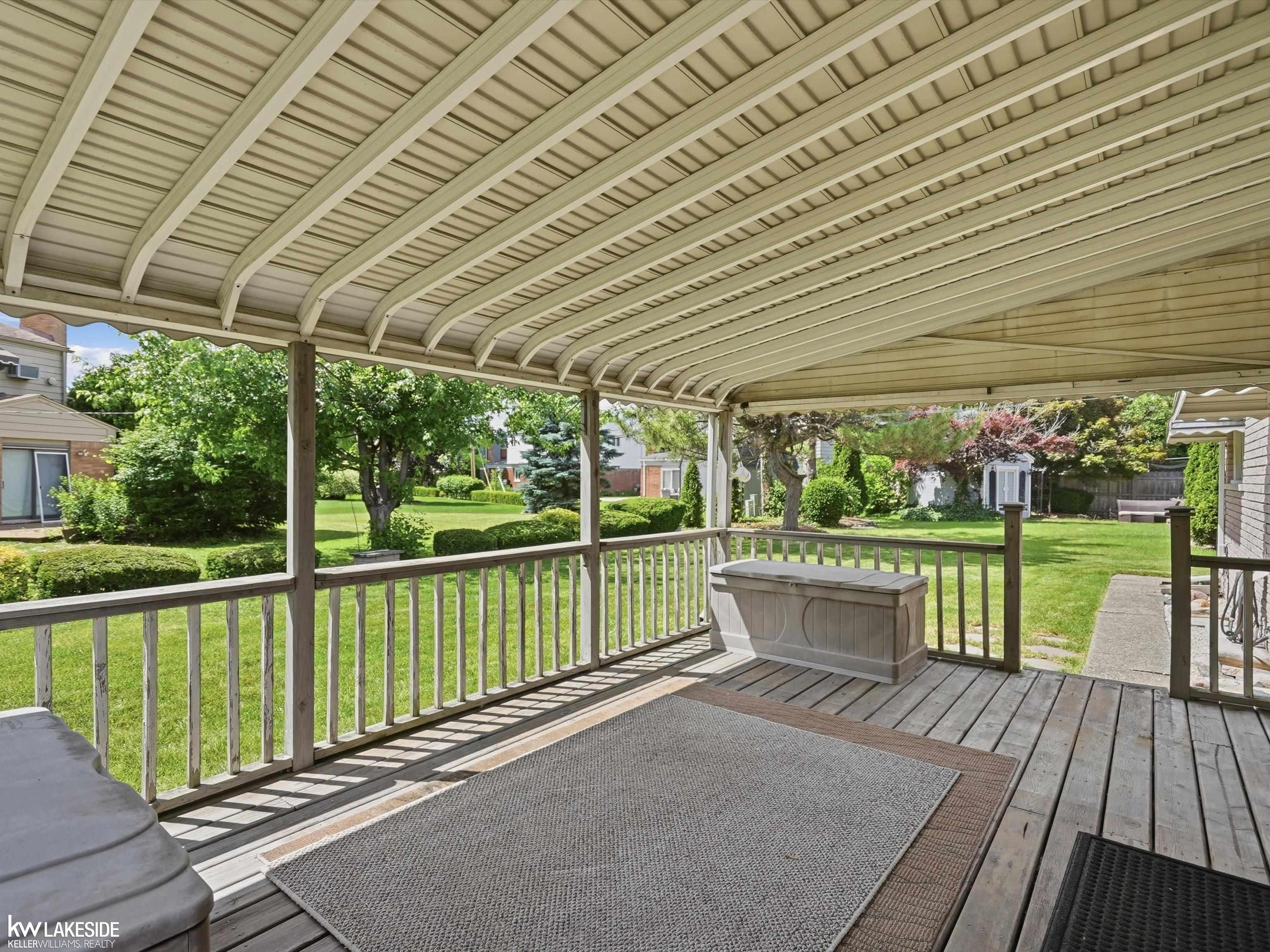 34265 Greentrees Road Sterling Heights, MI 48312 - Photo 38 of 41