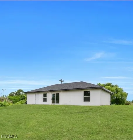 $284,000 | 206 Pembroke Street, Lehigh Acres, FL 33974