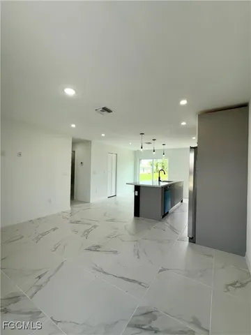 $284,000 | 206 Pembroke Street, Lehigh Acres, FL 33974