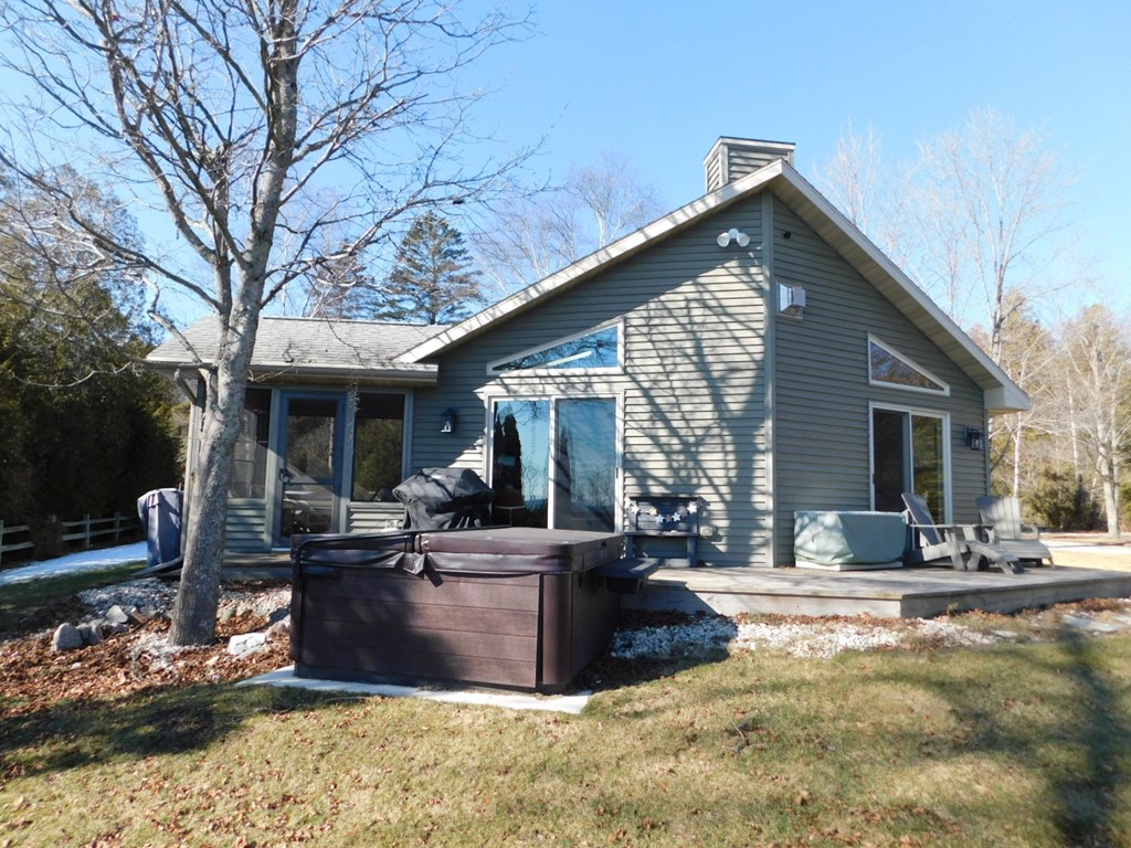 158 Clar Lin Road Algoma, WI 54201 - Photo 31 of 59