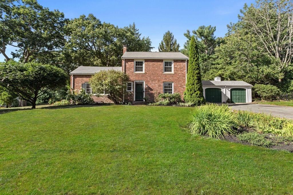 2 Hayward Road Wayland, MA 01778 - Photo 2 of 32