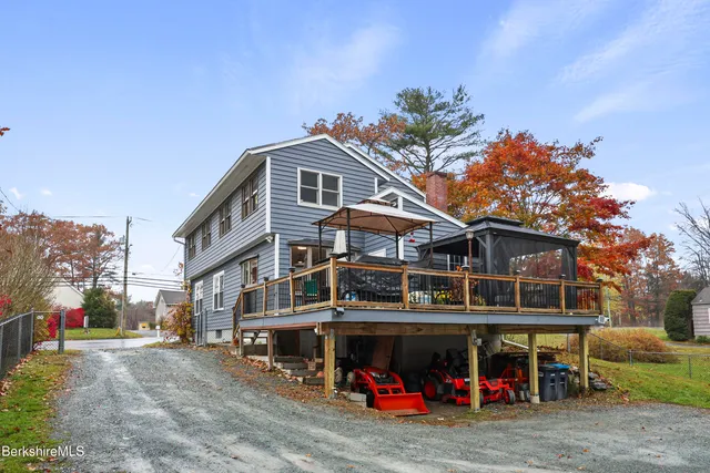 $389,900 | 386 Cheshire Road, Pittsfield, MA 01201