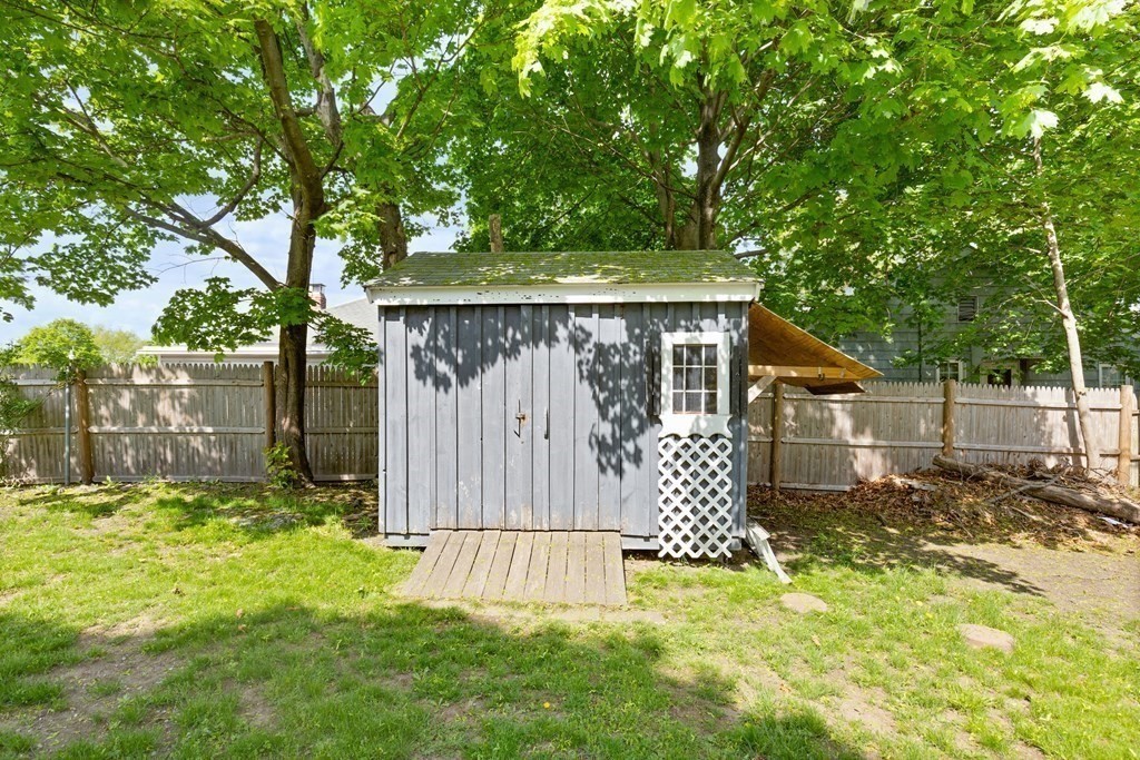 121 Wompatuck Road Hingham, MA 02043 - Photo 12 of 37 Gallery Image 12