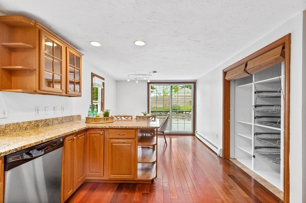 121 Wompatuck Road Hingham, MA 02043 - Photo 7 of 37 Gallery Image 7