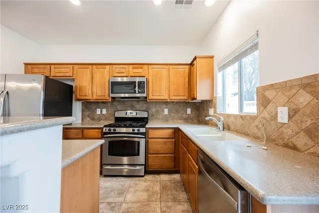 $1,700 | 1110 Luna Eclipse Lane, Unit 1, Henderson, NV 89002