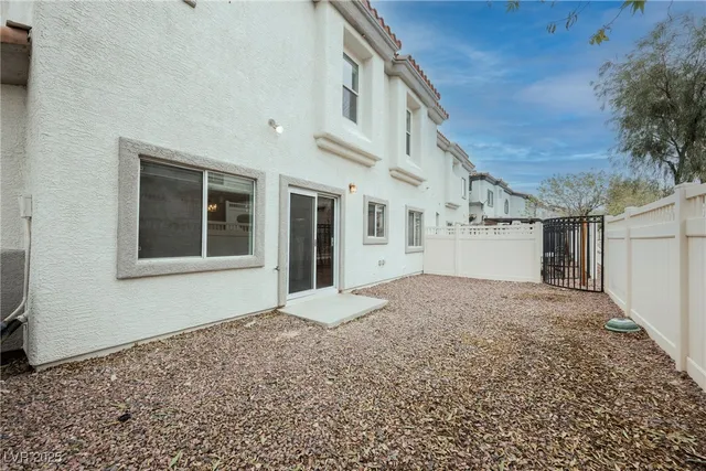 $1,700 | 1110 Luna Eclipse Lane, Unit 1, Henderson, NV 89002