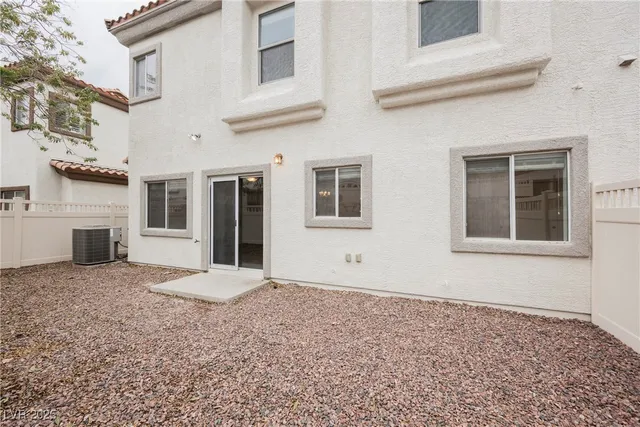 $1,700 | 1110 Luna Eclipse Lane, Unit 1, Henderson, NV 89002