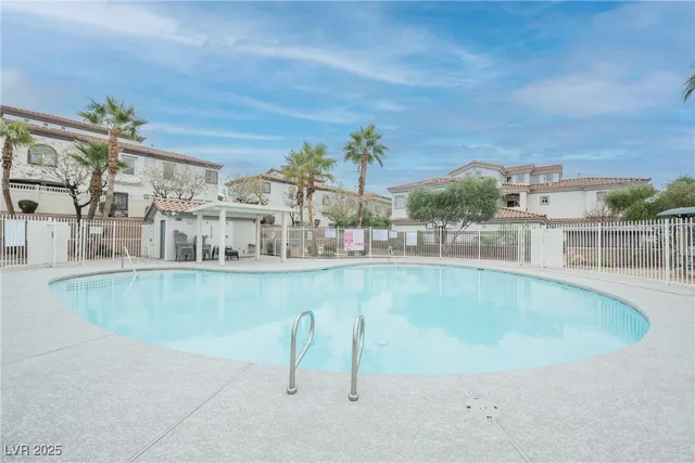 $1,700 | 1110 Luna Eclipse Lane, Unit 1, Henderson, NV 89002