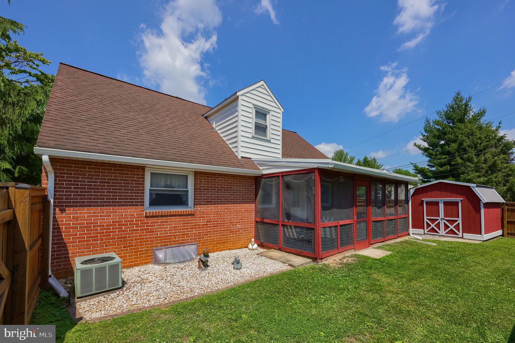 17 South Elm Street Lititz, PA 17543 - Photo 32 of 33
