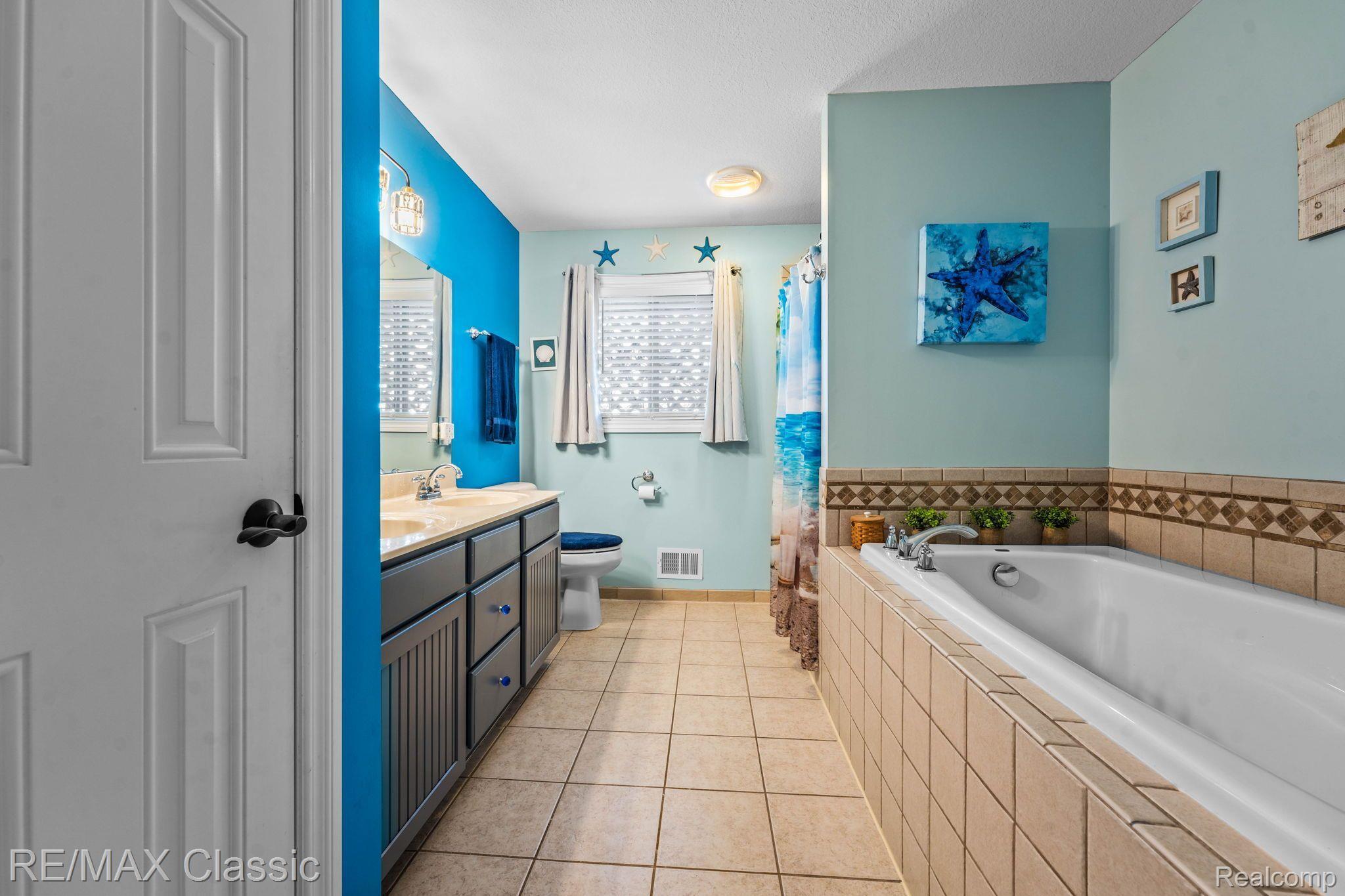 9388 Dixon Road Monroe, MI 48161 - Photo 15 of 35 Gallery Image 15