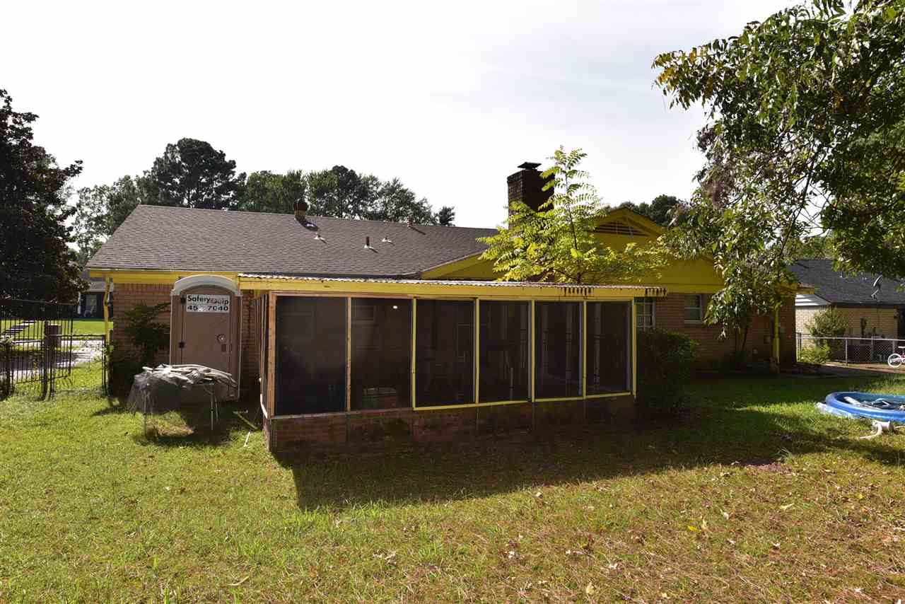 3520 Clarke Road Memphis, TN 38115 - Photo 3 of 16 Gallery Image 3