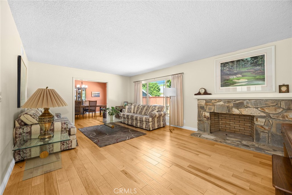 1204 Birchcrest Avenue Brea, CA 92821 - Photo 10 of 42