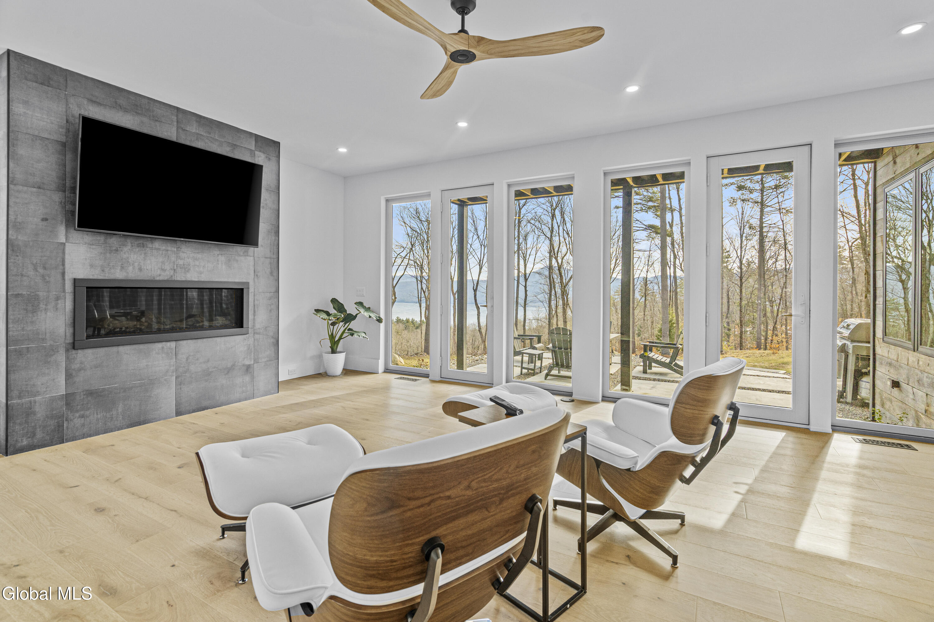 18 South Eagle Ridge Diamond Point, NY 12824 - Photo 4 of 60 07-ADK-7