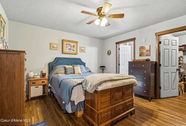 $549,900 | 5779 West Fredrick Loop, Spirit Lake, ID 83869