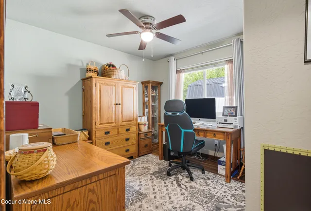 $549,900 | 5779 West Fredrick Loop, Spirit Lake, ID 83869