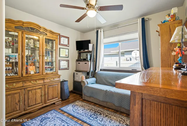 $549,900 | 5779 West Fredrick Loop, Spirit Lake, ID 83869