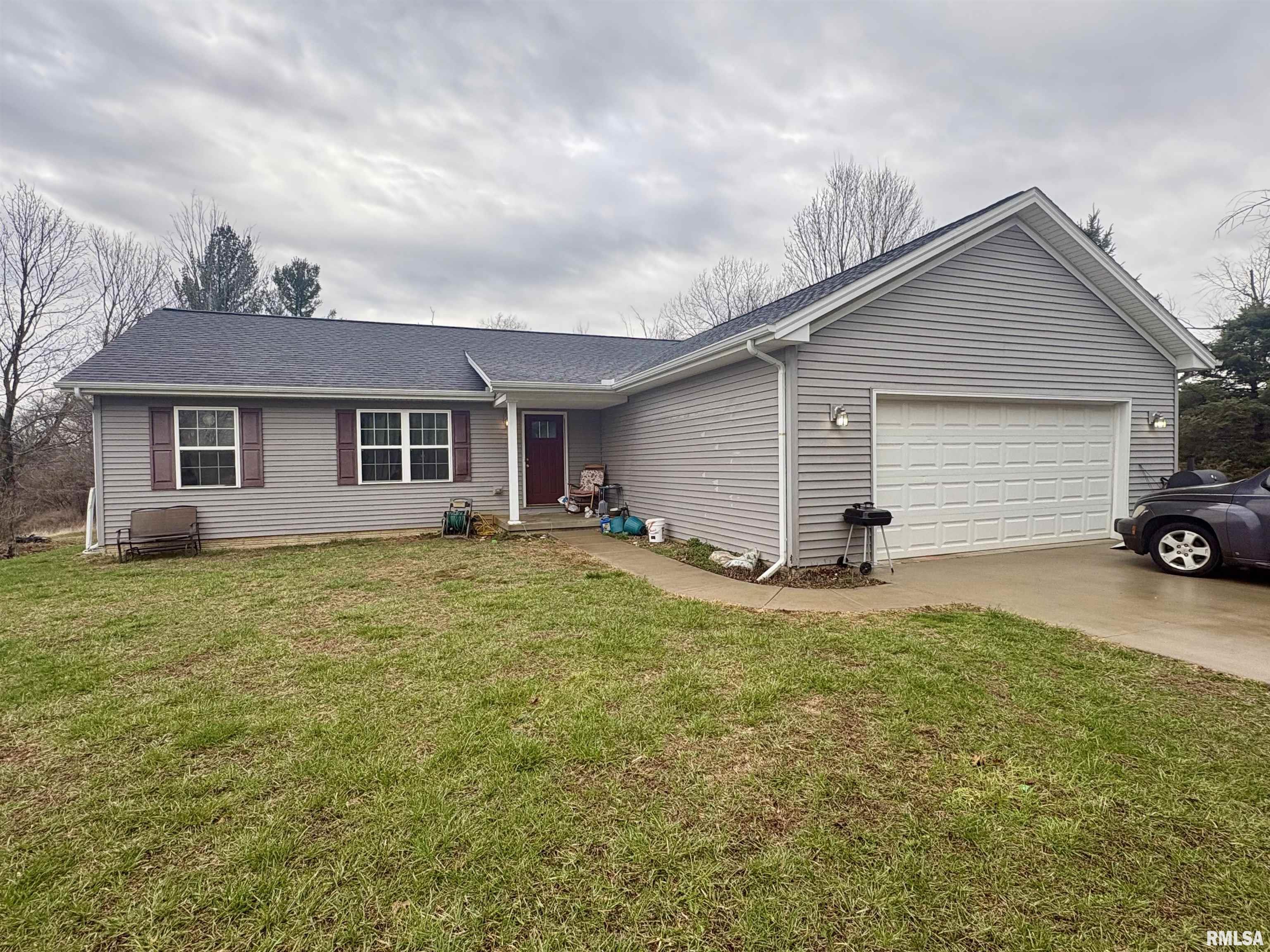 16093 King Road Danvers, IL 61732 - Photo 1 of 11