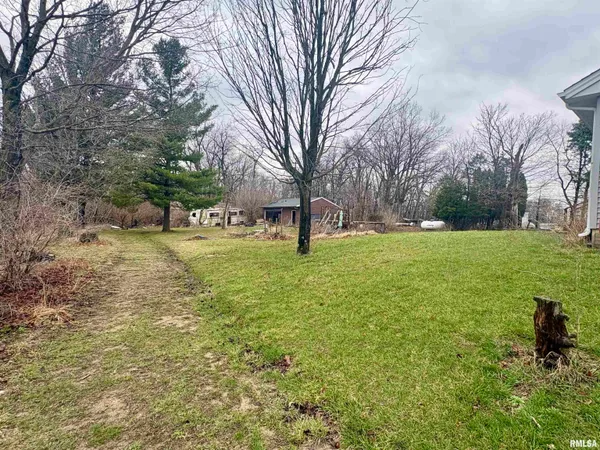 $329,900 | 16093 King Road, Danvers, IL 61732