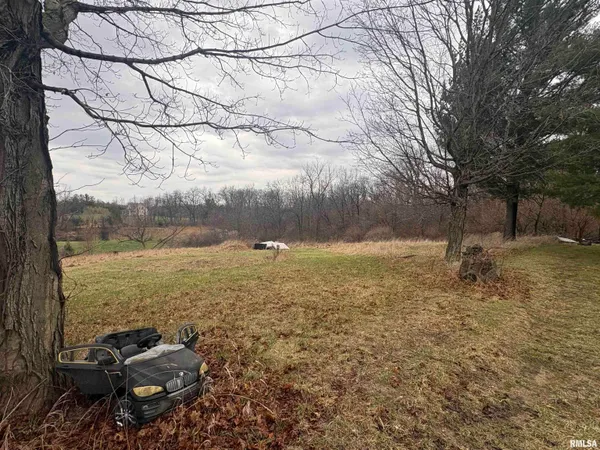 $329,900 | 16093 King Road, Danvers, IL 61732