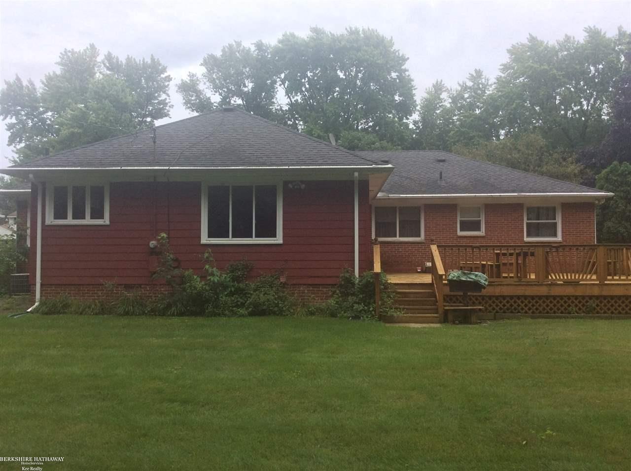 2140 Devonshire Road Bloomfield Hills, MI 48302 - Photo 19 of 24