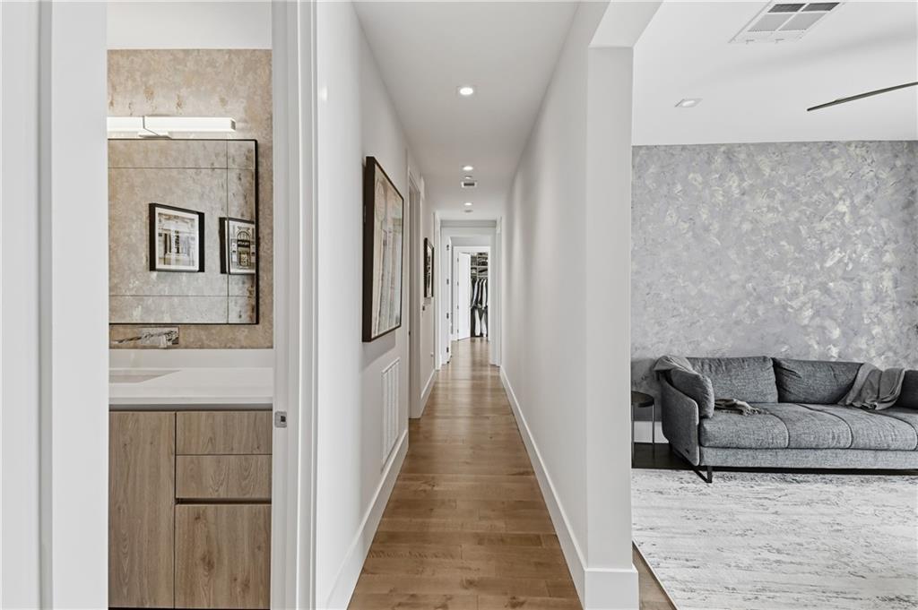3107 Peachtree Road Northeast, Unit 1001 Atlanta, GA 30305 - Photo 29 of 67