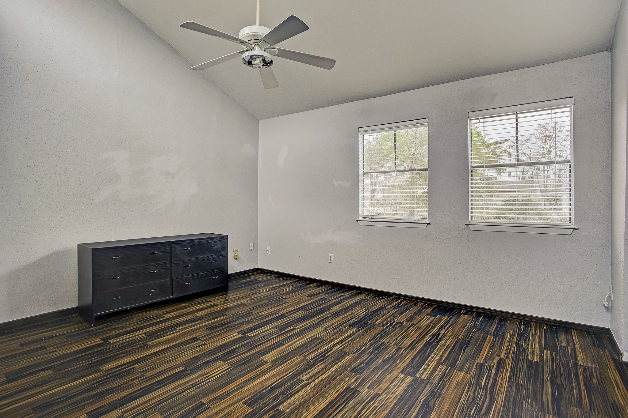 217 Roy Street, Unit 2 Houston, TX 77007 - Photo 14 of 23