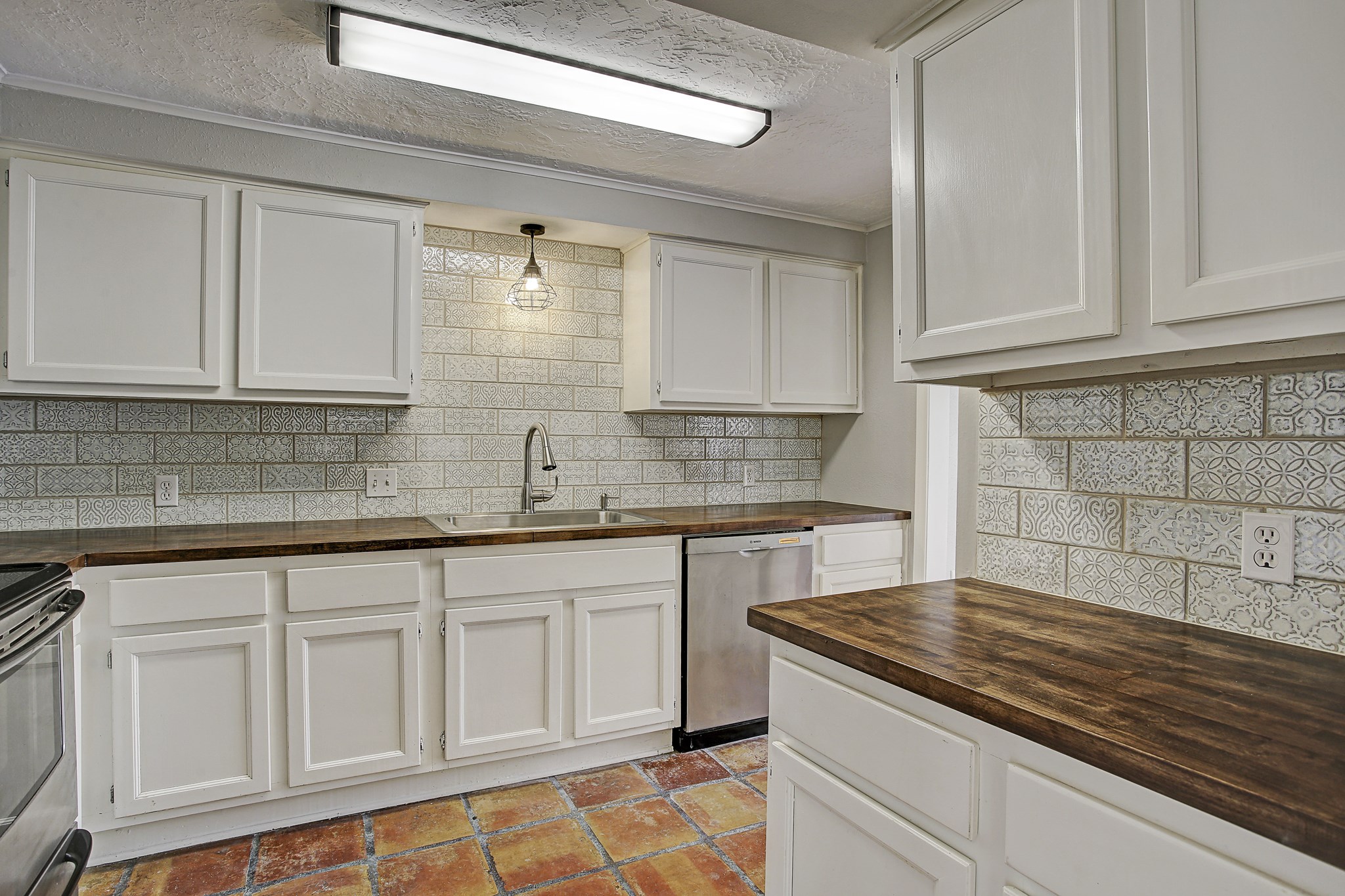 217 Roy Street, Unit 2 Houston, TX 77007 - Photo 4 of 23