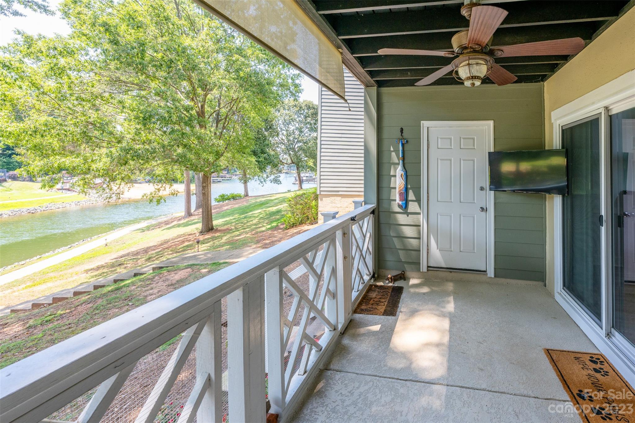 20101 Henderson Road, Unit H Cornelius, NC 28031 - Photo 25 of 48 a view of an entryway