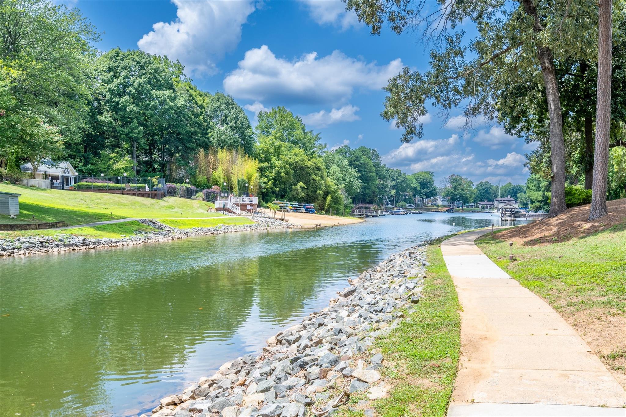 20101 Henderson Road, Unit H Cornelius, NC 28031 - Photo 35 of 48